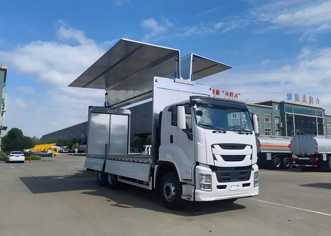 物流運搬車